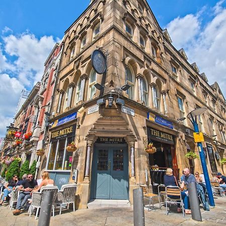 The Mitre Hotel Manchester Exterior foto